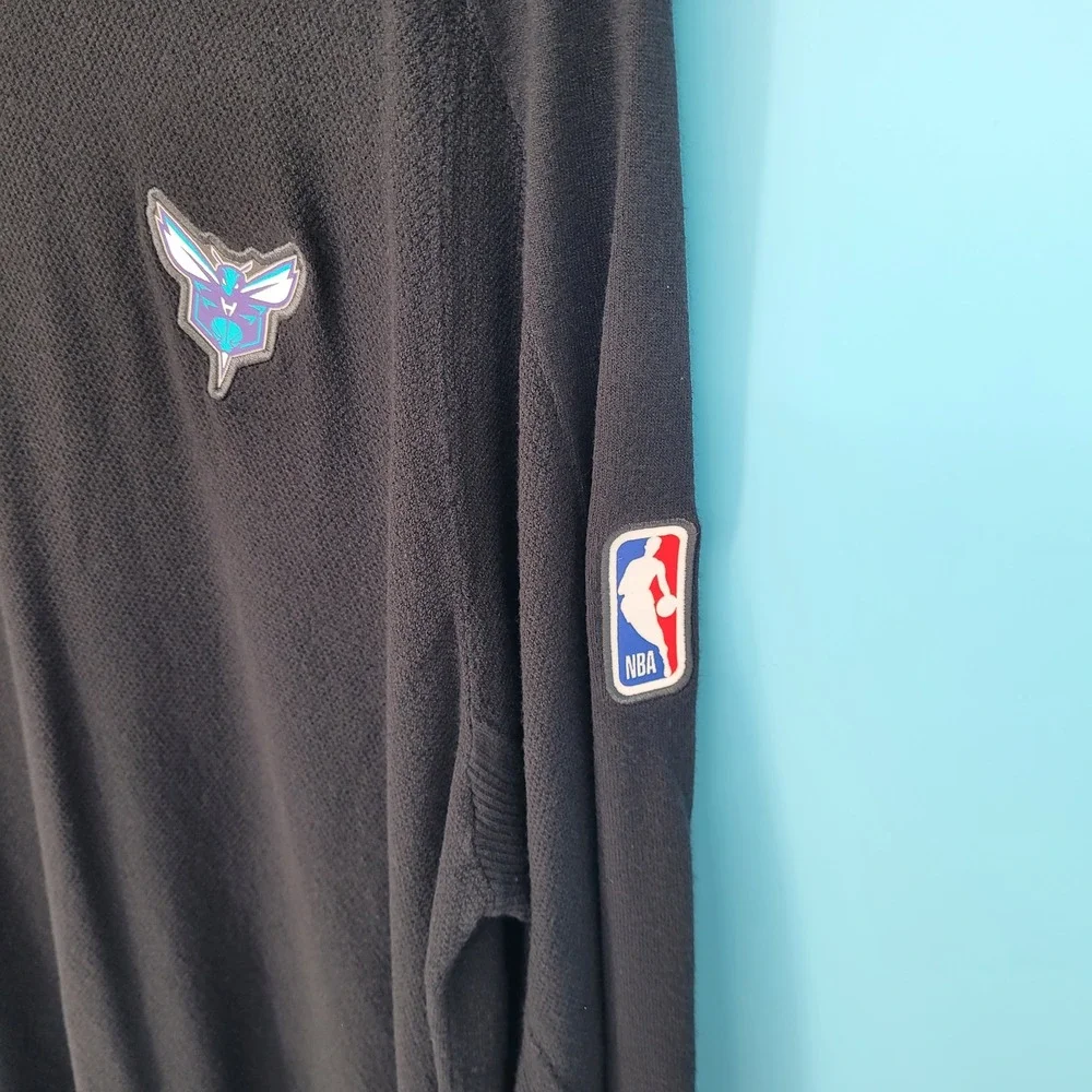 Rare Jordan NBA Charlotte Hornets Mens Large Black Knit Crewneck Sweater